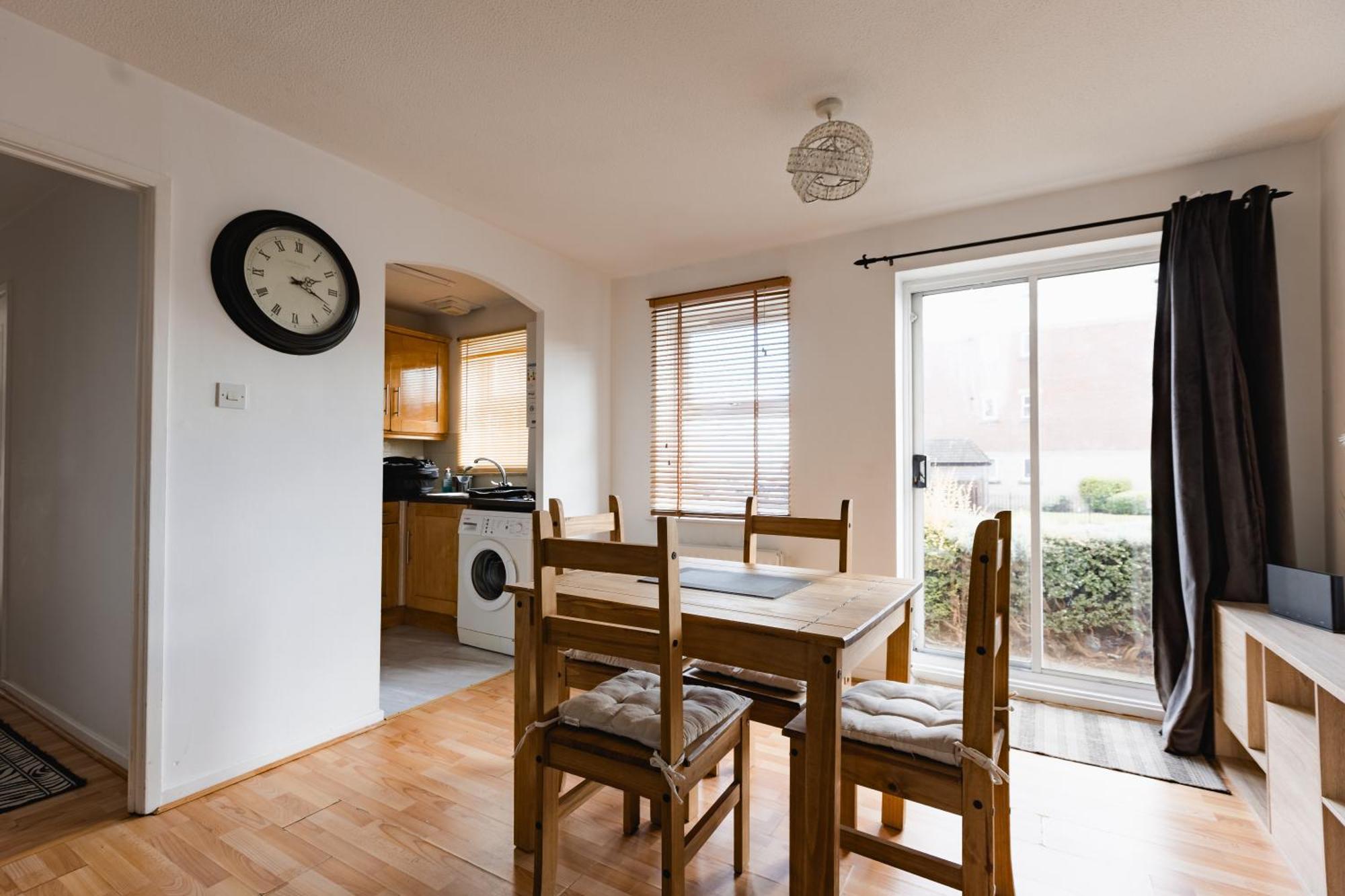 Hullidays Victora Dock- Refurbished 2024 Apartment Kingston upon Hull Exterior foto